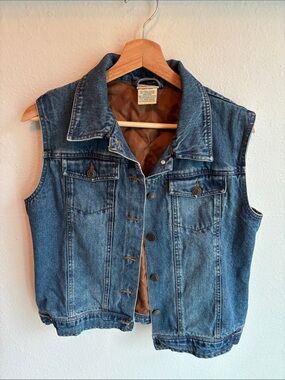 Vintage Lined Denim Vest St. John’s Bay Small